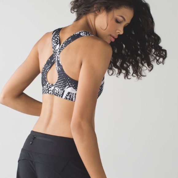 LULULEMON all sport sports bra size 4 - Picture 2 of 5